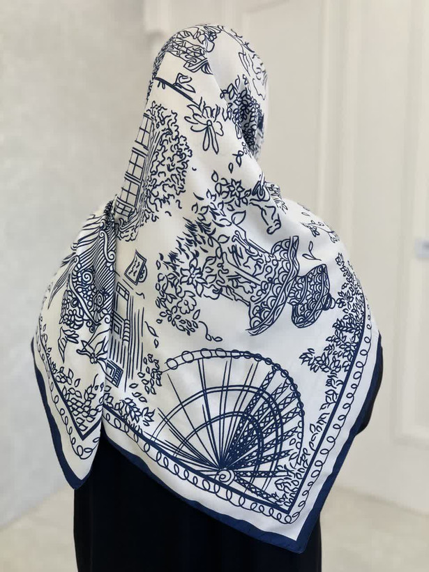 روسری ابریشم ساتن