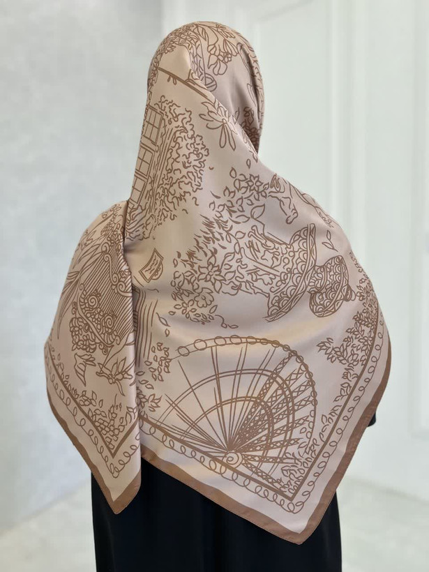 روسری ابریشم ساتن