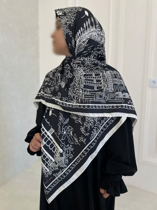 روسری ابریشم ساتن